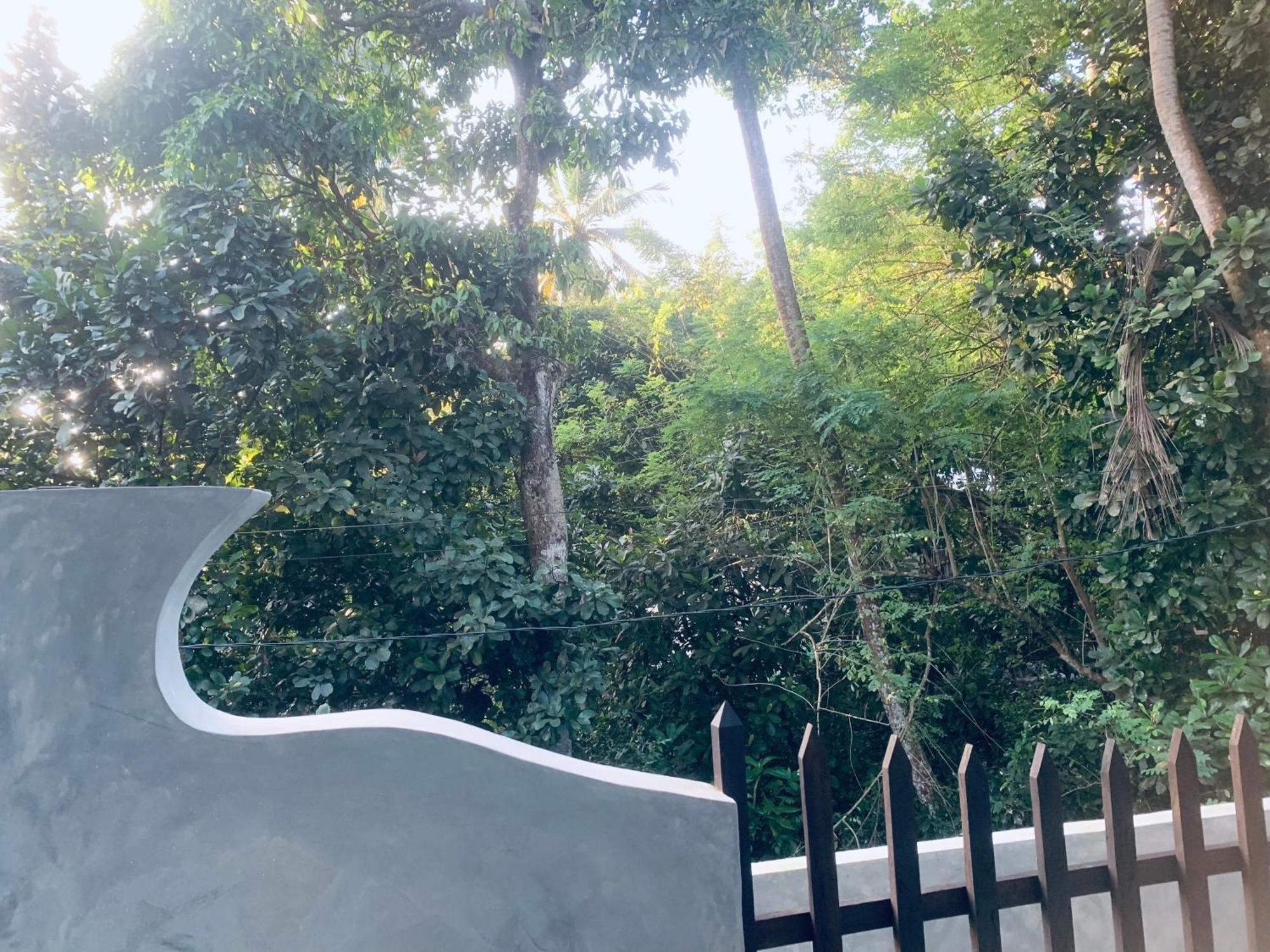 Center Point Villa Unawatuna Exterior photo